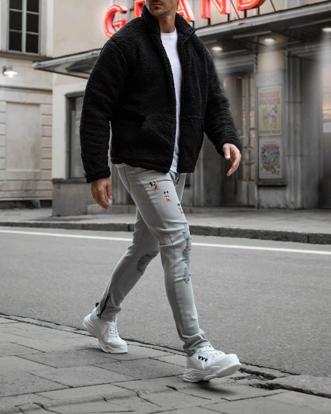 Men Withのインスタグラム：「#ad Mickey Mouse joins @boohoomanofficial in their collection with Disney!   Hoodie: Zip Through Borg Jacket T-Shirt: Skinny Fit Disney Mickey Ripped Knee Jeans Jogger: Short Sleeve Longline T-Shirt With Curve Hem Shoes: Disney Mickey Print Chunky Trainers  Tap the photo to shop this collection!」