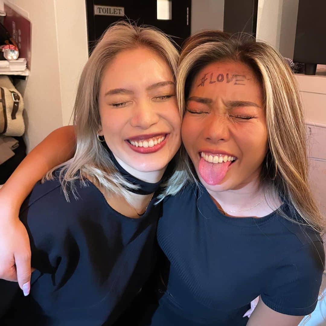 acaneのインスタグラム：「・ 大阪LOVER🐙❤︎  大阪にはほんっとーーーーーに 大好きな人たちが沢山いる！！ 縁もゆかりもなかったのに 大好きな人たちに出会えて幸せ☺️  #ひでさんHBD」