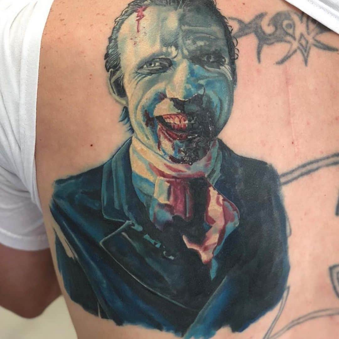 ロブ・ゾンビさんのインスタグラム写真 - (ロブ・ゾンビInstagram)「It’s TATTOO TUESDAY! Today I thought we would focus on the one and only DOOM-HEAD! If you see your work or tattoo let us know in the comments. 👍🏼#31 #doomhead #robzombie #richardbrake」11月24日 23時35分 - robzombieofficial