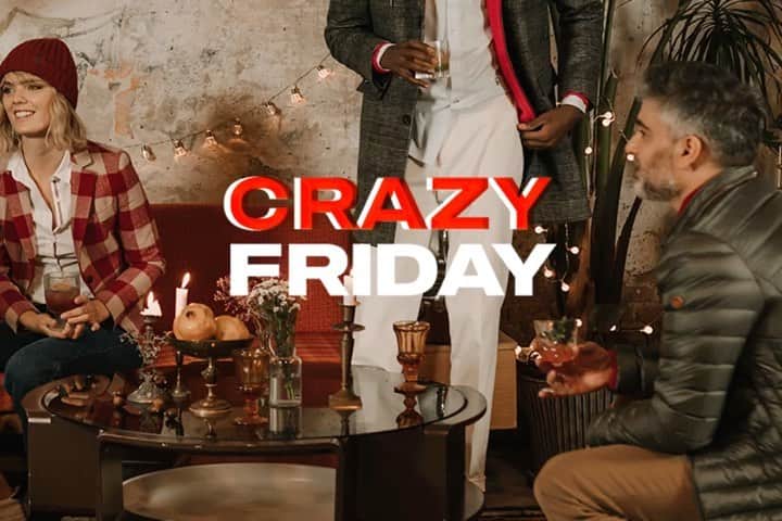 のインスタグラム：「¿Has disfrutado ya de nuestro Crazy Friday? Recuerda que es el último día para fidelizados en nuestras tiendas y web. Regístrate o haz log in para poder disfrutar de nuestros descuentos antes que nadie. ¡El que avisa no es traidor! #elganso」