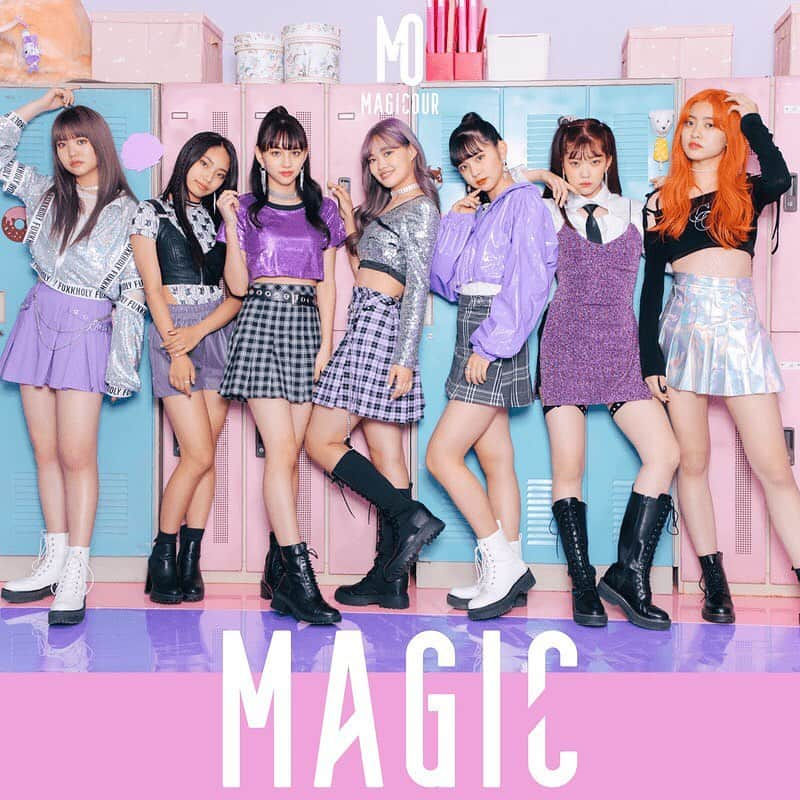 Popteenさんのインスタグラム写真 - (PopteenInstagram)「お待たせしました💖✨✨ 今日、11月25日(水)は〝MAGICOUR〟1st配信デビュー曲『MAGIC』 のMVフル公開日🙌✨💜 リリース記念と同時についに『MAGICOUR』がデビューしたよ💗 ティーンズのみんな😳‼️checkしてね💕  #Popteen#7melink#筒井結愛#ゆあてぃー#YUA#福富つき#タルちゃん#TARU#川端結愛#ゆめぽて#YUME#長谷川美月#みちゅ#MICHU#川西莉子#りこぱ#RICOPA#下山碧夢#あむあむ#AMU#菱田海佑香#みゅみゅ#MYUKA#ナナポプ#ナナメリンク#MAGIC#MAGICOUR」11月25日 0時00分 - popteen_official