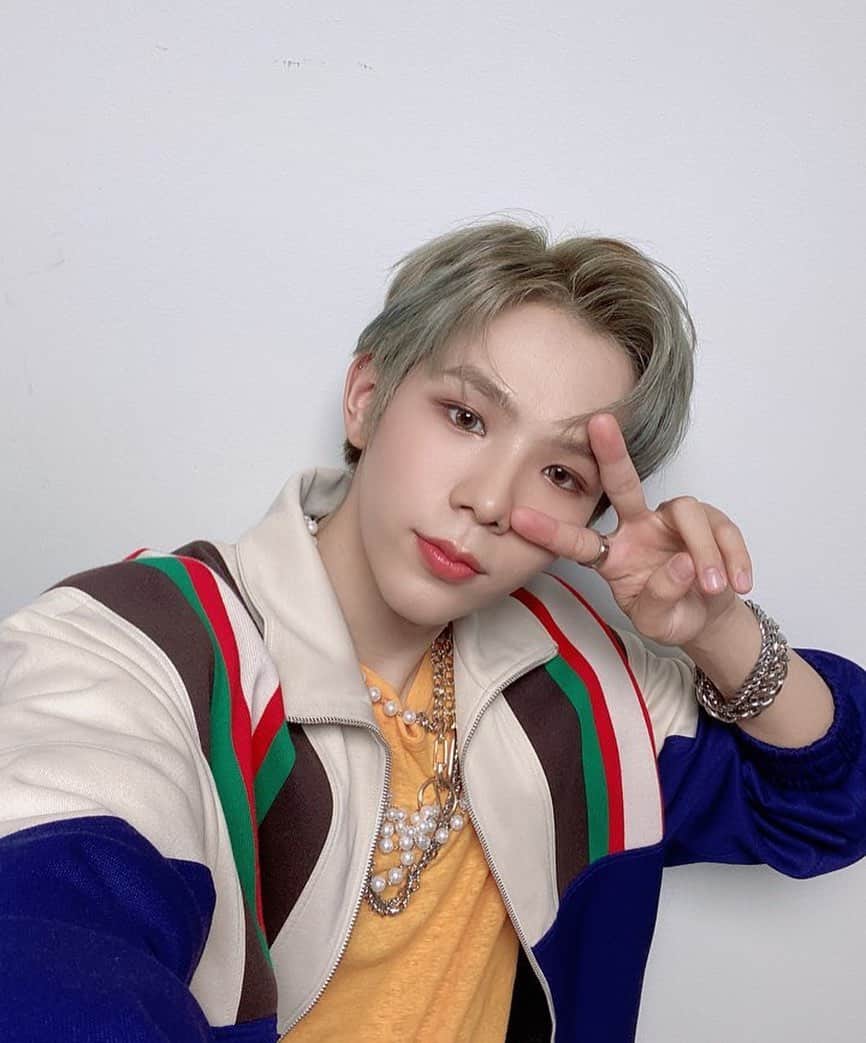 のインスタグラム：「"[OFFICIAL] 🎂HAPPY BIRTHDAY TO #SHOTARO WE💚YOU" ______________________ #HAPPYSHOTARODAY #쇼타로 #NCT」