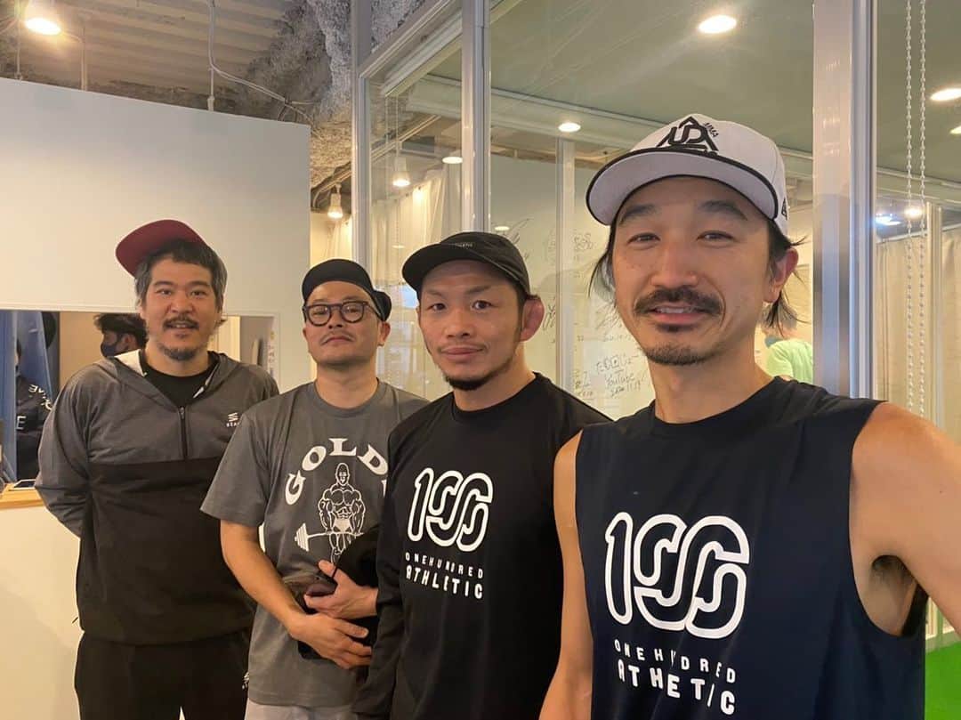 宇野薫のインスタグラム：「高地トレーニングを体験に！ ハイアルチへ  高地トレーニングといえば、 2007年内藤大助さんと一緒に行った長野県車山高原 走り込み合宿を思い出しました。  いつもと違うトレーニングをして、とても新鮮でいい刺激になりました。ありがとうございました！」