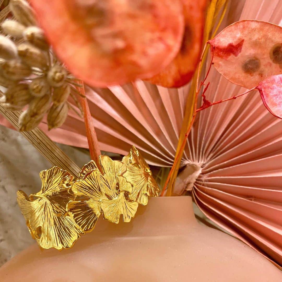 オーレリービダマンのインスタグラム：「Sweet mood on Tuesday ✨ #tangerine #aureliebidermann」
