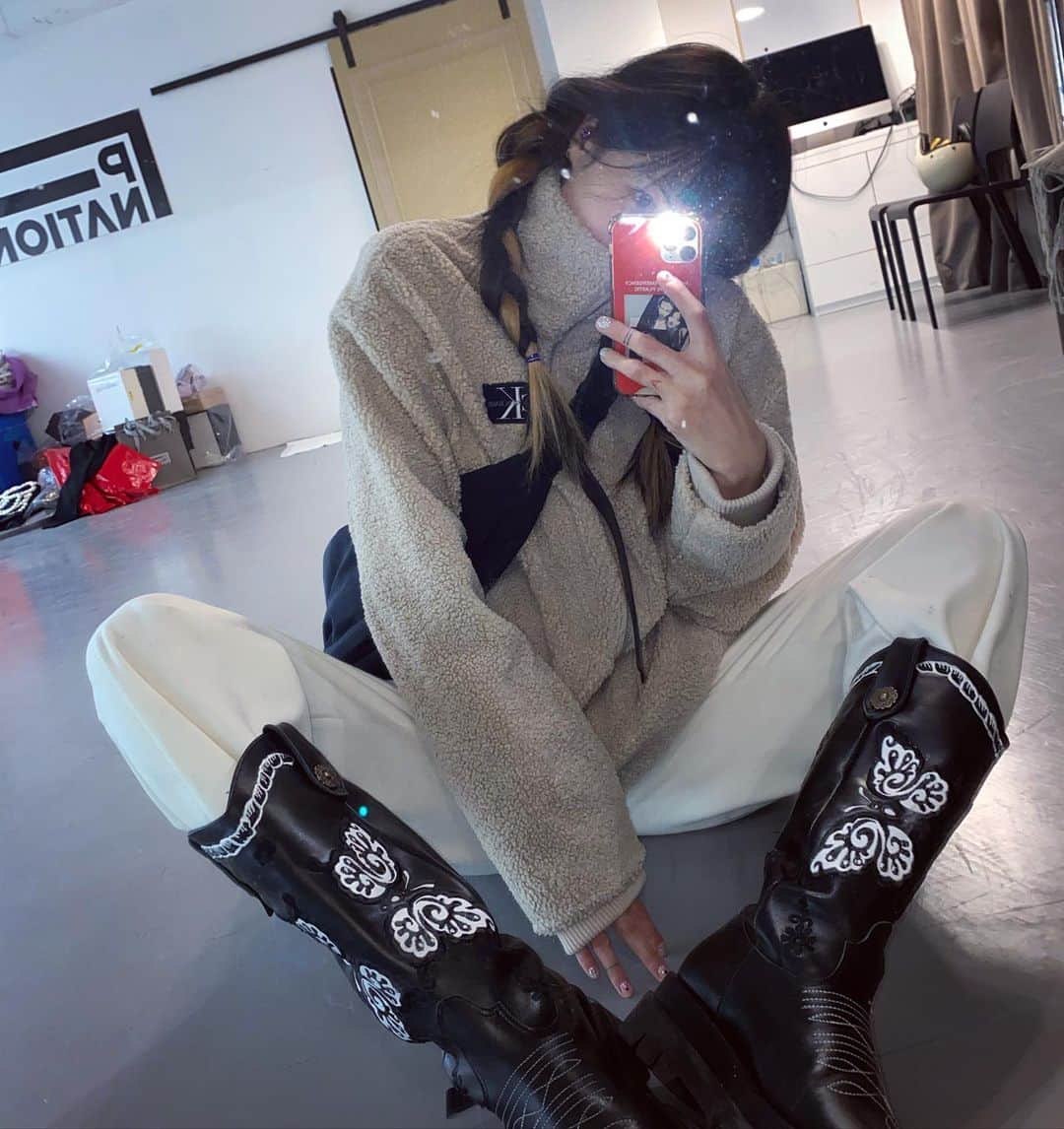ヒョナ さんのインスタグラム写真 - (ヒョナ Instagram)11月25日 1時03分 - hyunah_aa