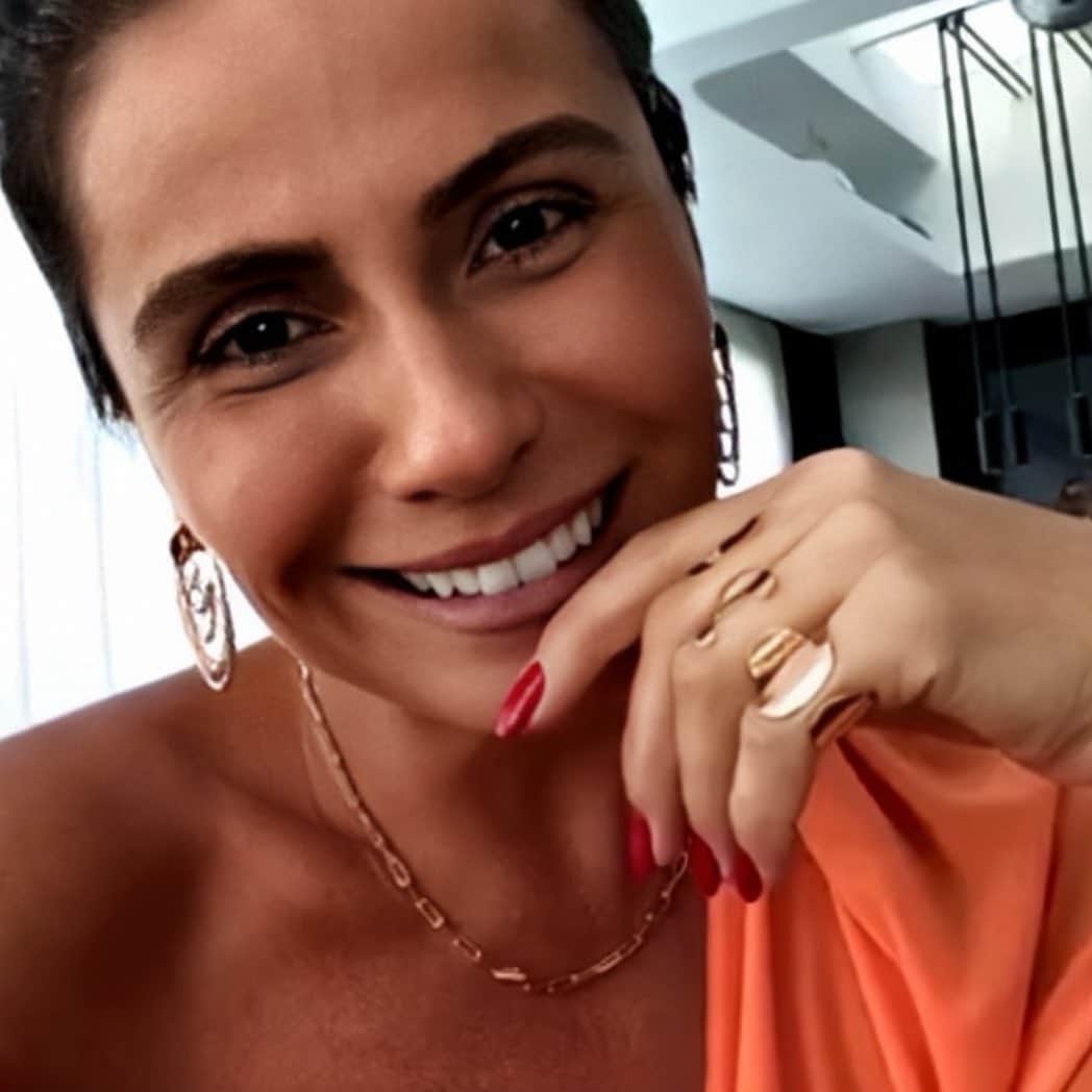 Giovanna Antonelliのインスタグラム：「'Entrega, confia, aceita, agradece.'」