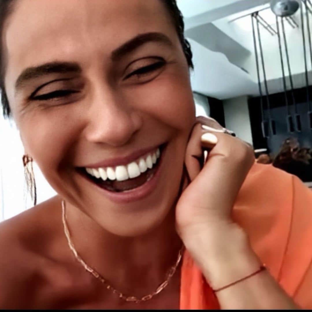 Giovanna Antonelliのインスタグラム：「'Entrega, confia, aceita, agradece.'」