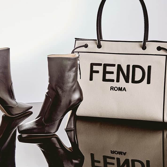 GILTのインスタグラム：「The Black Friday Pre-Show is on. Tap to shop up to 50% off #FENDI.」