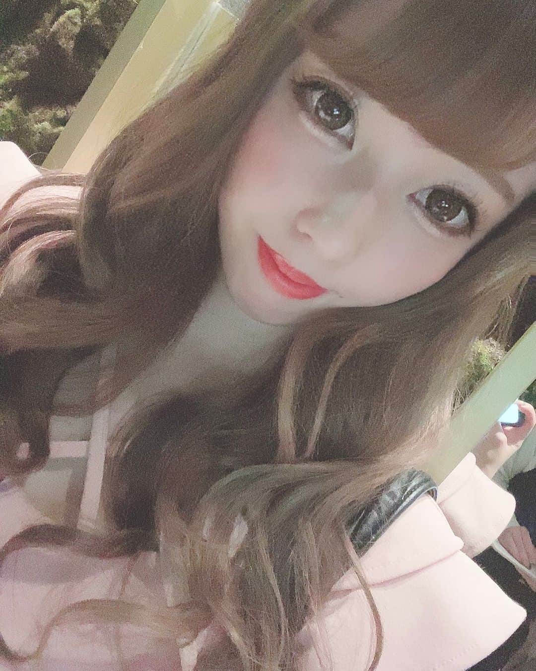 ゆんのインスタグラム：「🌟 . 今日は華金🤗 . お待ちしてます！ .  #ガーデン #ガーデン川崎 #川崎 #横浜 #新宿 #歌舞伎町#六本木 #銀座 #名古屋 #ミナミ #北新地 #神奈川 #すすきの #キャバクラ #キャバ嬢 #ガールズバー #シャンパン  #水商売 #夜職 #キャバ嬢メイク #キャバ嬢ヘアメイク #キャバドレス #ドレス #いいね返し  #ポケパラ #ポケパラ関東」