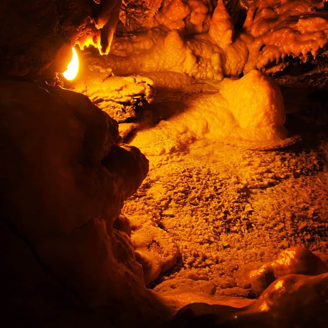 マリ卍さんのインスタグラム写真 - (マリ卍Instagram)「洞窟ってまじで素敵！ #洞窟 #引越し #移住 #竜ヶ岩洞 #浜松市」11月20日 21時46分 - manji_0415