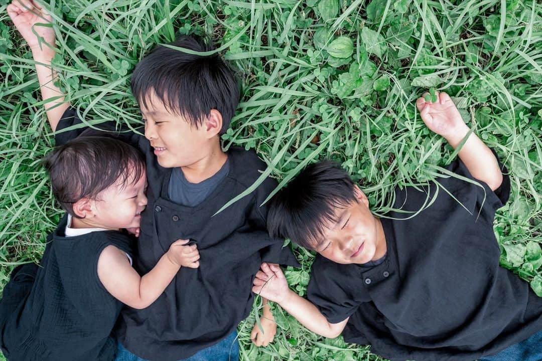 のインスタグラム：「告知📺 『NHK だめ自慢〜みんなが出るテレビ〜』 11/21(土) 22:10〜22:58 (NHK総合) * 明日放送のこちらの番組に、ちょこっと出演させて頂きます🥰 れん君の動画を 放送して下さるそうです❤️ * なんの動画なのかは…放送をお楽しみに🙈💕 * 司会は、東野幸治さんと関ジャニの村上信五さん🌈 どんな感じで放送されるのか分からないので、ドキドキですが…🤣💕 もしよかったら皆さんも一緒に 楽しんで下さいね🥰📺」
