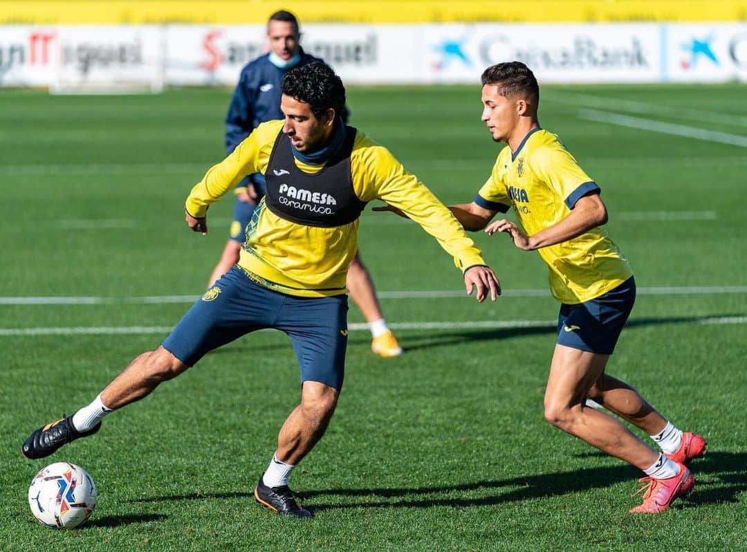 のインスタグラム：「Todo listo para @laliga  Con muchas ganas de que vuelva la competición! Endavant!!!」