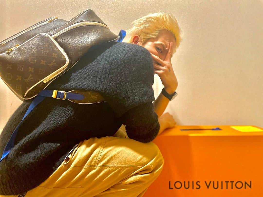 ソン・ミンホさんのインスタグラム写真 - (ソン・ミンホInstagram)「🔥🔥🔥#광고 #LouisVuittion」11月20日 22時32分 - realllllmino