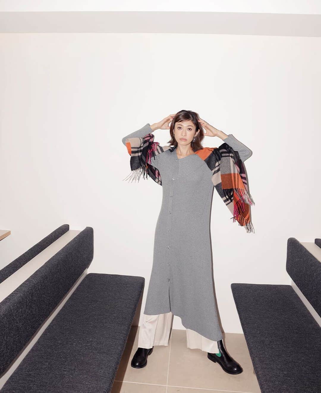 スナイデルさんのインスタグラム写真 スナイデルinstagram Revival 去年大変人気だったワンピースが アップデートされ Style Voice限定で再登場 Stylevoice Official 山田優が教える今冬 絶対着映える ニットワンピの着こなし アシンメトリーニット