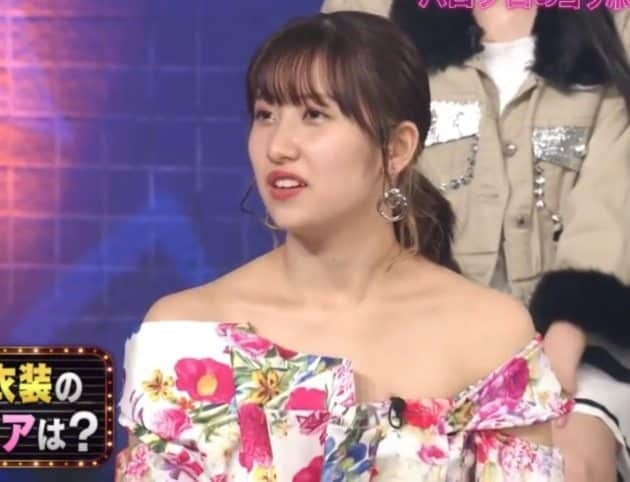 モーニング娘。'20のインスタグラム：「- . 「はい！」 はぁ••可愛すぎて無理 . . #佐藤優樹 . .」