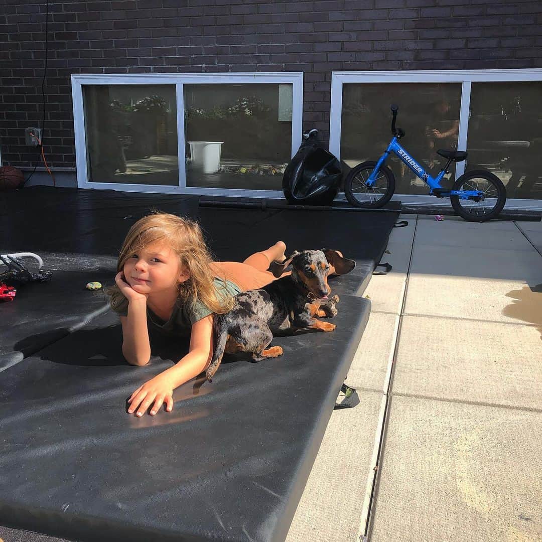 フランシスコ･ラチョースキーのインスタグラム：「Laslo is 4!!! 🥳 I love you ❤️ happy birthday my big little boy 👦🏼🥳feliz aniversário Laslo 🥳 já com 4 anos meu menino gigante ❤️ te amo ❤️」