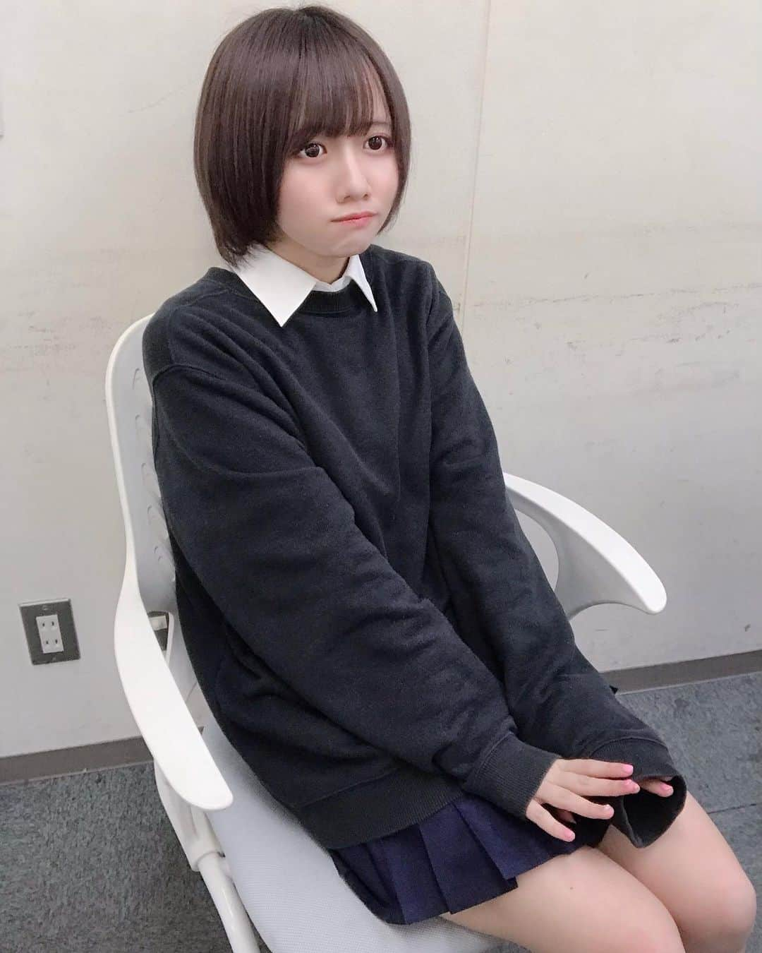 南茉莉花さんのインスタグラム写真 - (南茉莉花Instagram)「制服やでみんな大好きな  #制服  #制服コーデ  #女子高生  #jk  #ショートヘア  #ショートカット」11月20日 23時18分 - marika_ramen