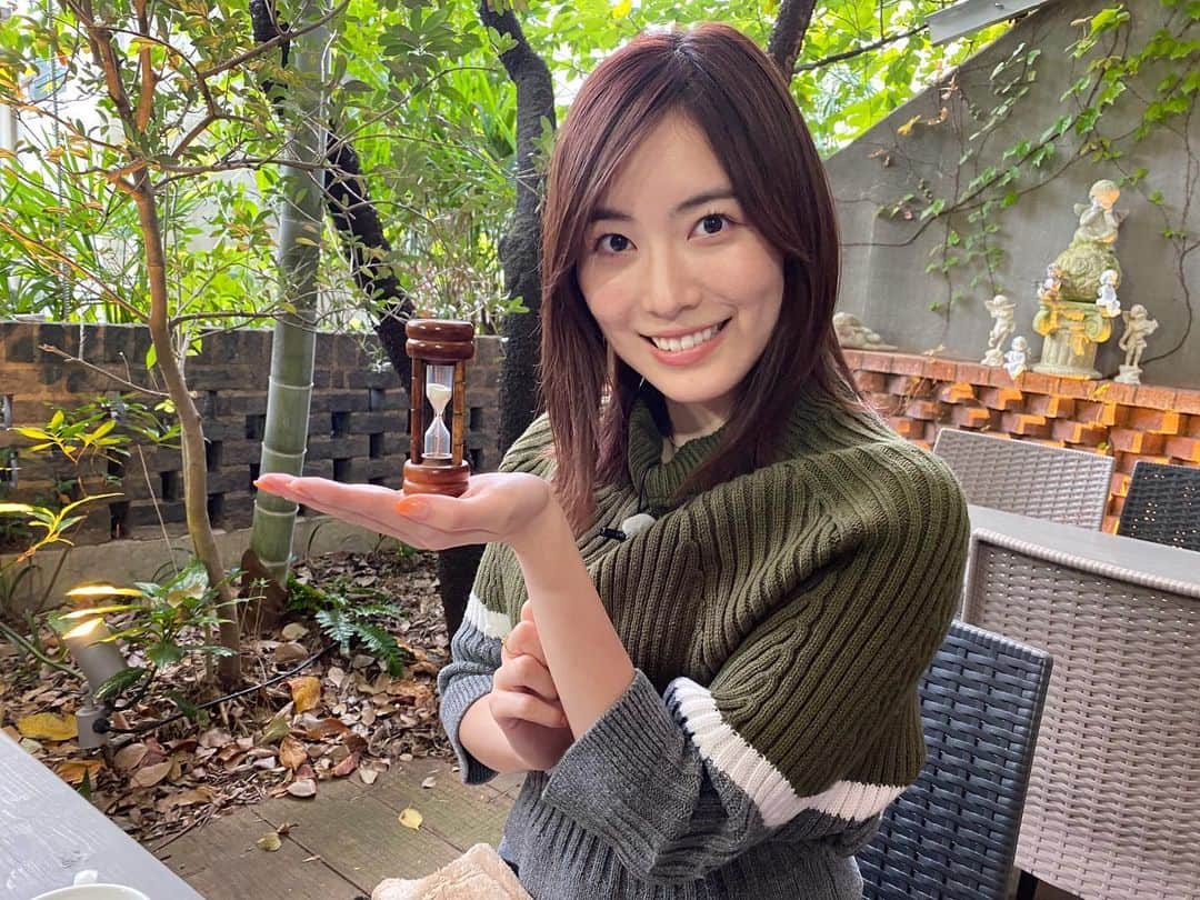 のインスタグラム：「未来とは?  1秒後 明日でも 来年でもなく "たった今"から始まるんだ💎✨  残りのアイドル人生を1秒1秒大切に過ごしていきたいと思います。  Every second is of infinite value.  #未来とは #SKE48 #松井珠理奈 #matsuijurina  #珠理奈 #ありがとう #thankyou  #大好き #love #photooftheday #おやすみなさい  #goodnight  #sweetdreams  #⏰」