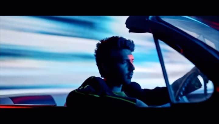 ブランドン・シェイアのインスタグラム：「I feel incredibly grateful to have music coming out during such an insane year. This song was a blast to co-write & ever more fun because I wrote it with friends. I hope y’all enjoy “How Many” by @armaanmalik OUT NOW. Co-wrote this song with @nataniamusic @prodbyjimmie & of course @armaanmalik ❤️」