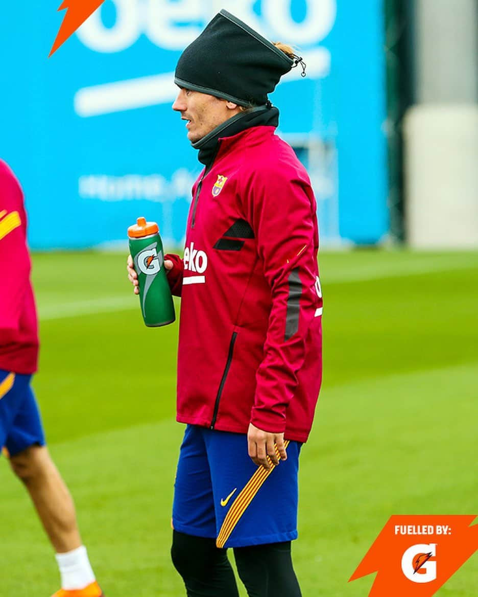 FCバルセロナさんのインスタグラム写真 - (FCバルセロナInstagram)「👋 Bye bye international break 😍 Welcome back club football  🕺 #AtletiBarça」11月21日 0時44分 - fcbarcelona