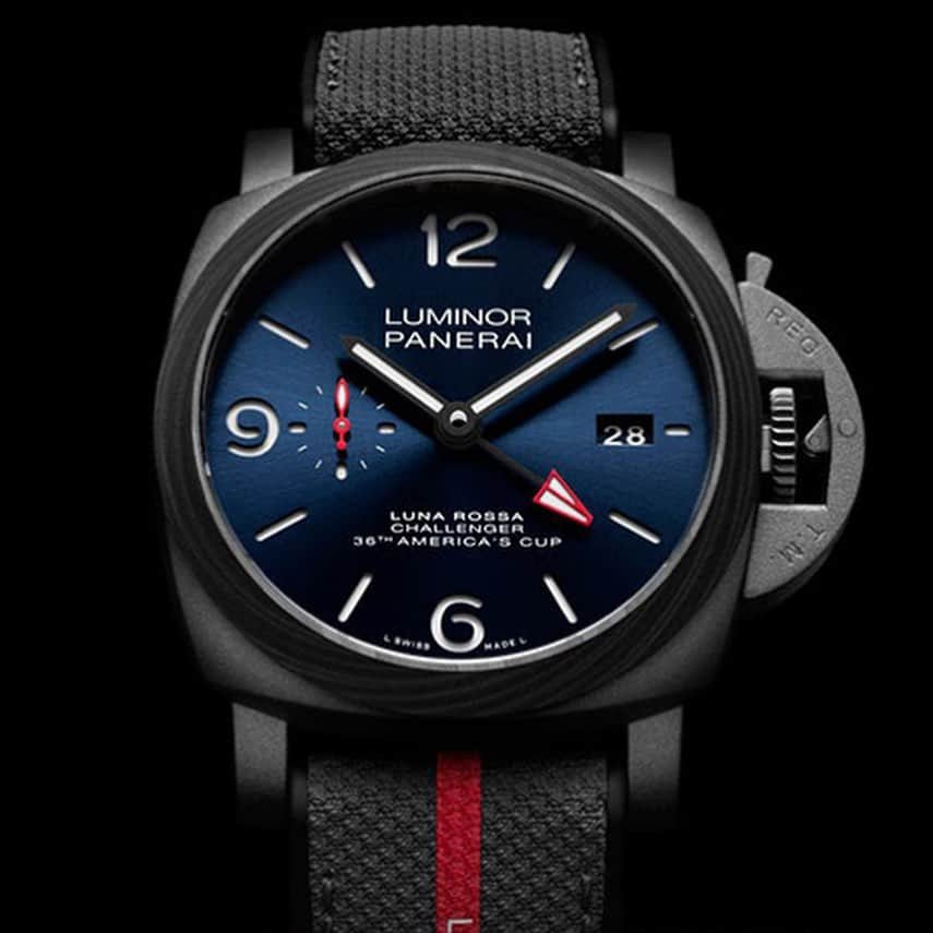 パネライのインスタグラム：「SPECIAL RELEASE! This is the new #PAM1095. Limited to only 20 pieces to celebrate the partnership with the Luna Rossa and only available via online registration for the next 24 hours. You have to register into the lotto system to have the chance to win the right to purchase this piece.   It is a 44mm Sandblasted Titanium case, Carbotech Bezel, and 3 day Automatic GMT movement.   What do you think?  Registration is open at www.Panerai.com」