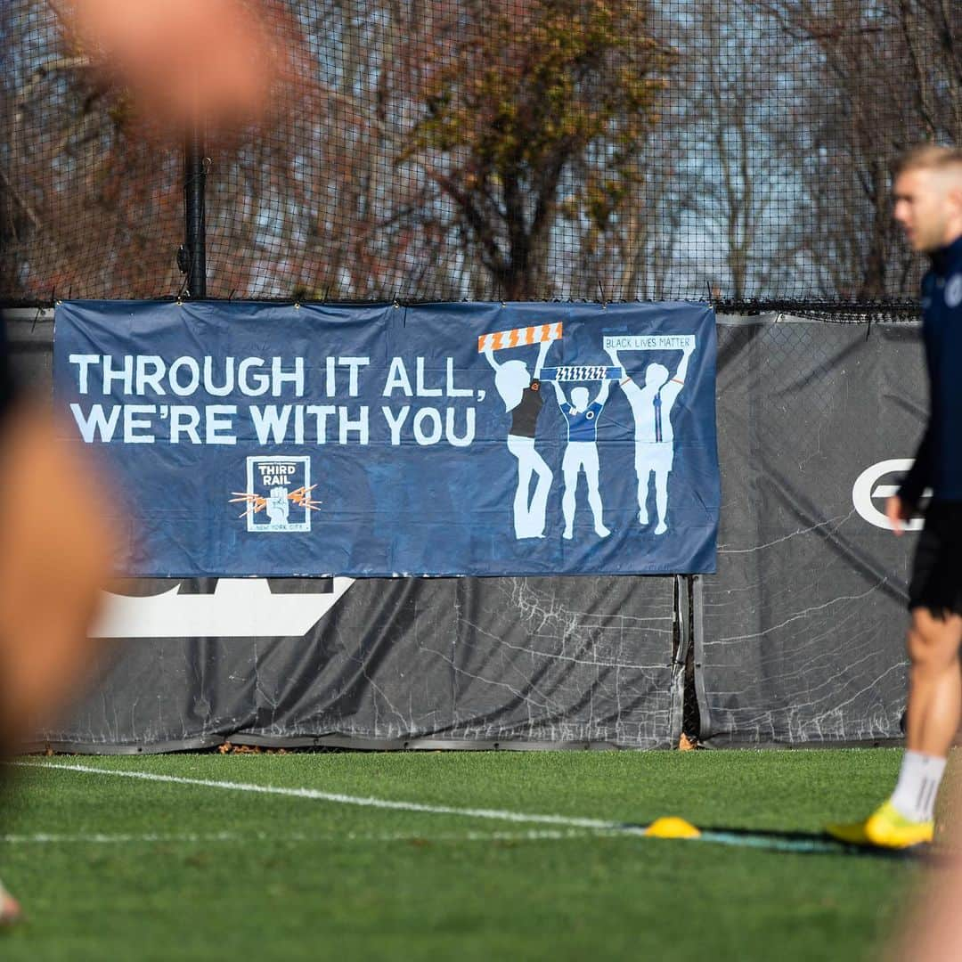 ニューヨーク・シティFCさんのインスタグラム写真 - (ニューヨーク・シティFCInstagram)「Everywhere We Go ⚡️」11月21日 2時48分 - nycfc