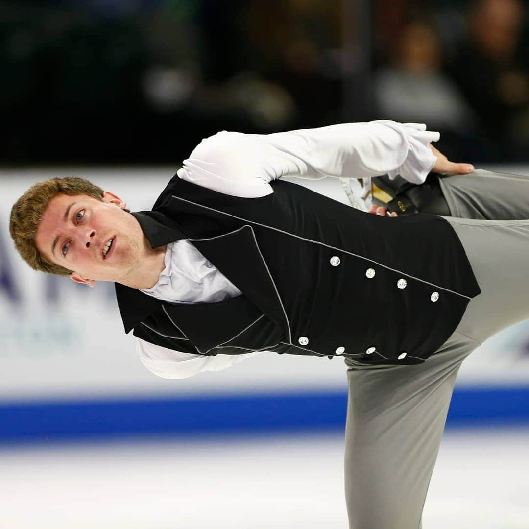 オリンピックチャンネルさんのインスタグラム写真 - (オリンピックチャンネルInstagram)「It's a close duel at the #RostelecomCup, but Alena Kostornaia skated to the top of the ladies' short program, scoring 78.84.⁠ ⁠ Georgia's Morisi Kvitelashvili shines in the men's singles with a score of 99.56.⁠ ⁠ Victoria Sinitsina and Nikita Katsalapov have a comfortable lead after scoring 91.13 in the rhythm dance.⁠ ⁠ In pairs, Anastasia Mishina and Aleksandr Galliamov remain on top with 79.34.⁠ ⁠ Hit the link in bio to read our Day 1 recap! 📝⁠ ⁠ #FigureSkating @isufigureskating」11月21日 3時49分 - olympicchannel_x