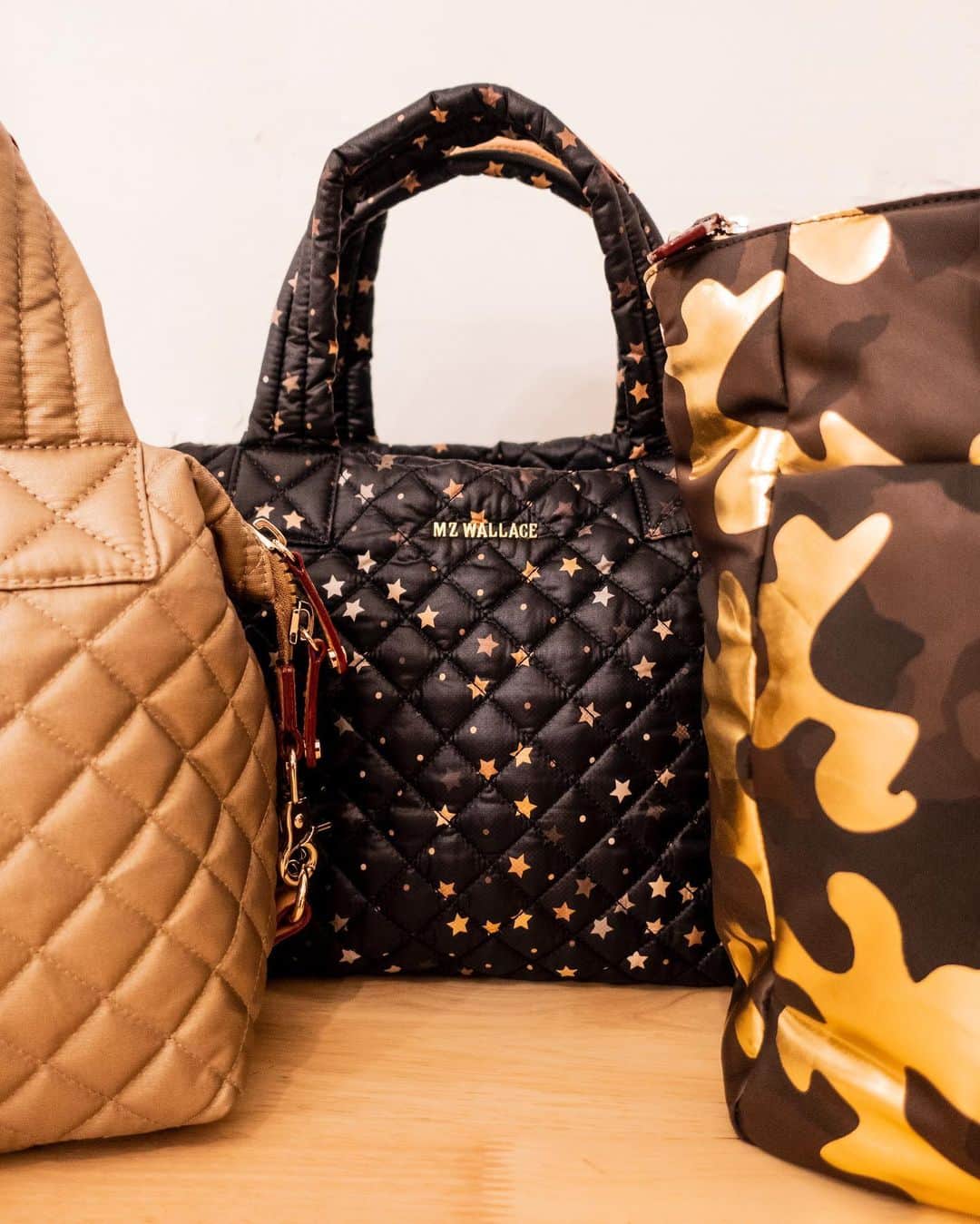 MZウォレスのインスタグラム：「Inspired by New York City's famously sparkling nightlife (and just a hint of rock and roll), we created a festive-feeling line of new prints and patterns that shine as brightly as the season. Swipe to see the New Arrivals #inspo board.」