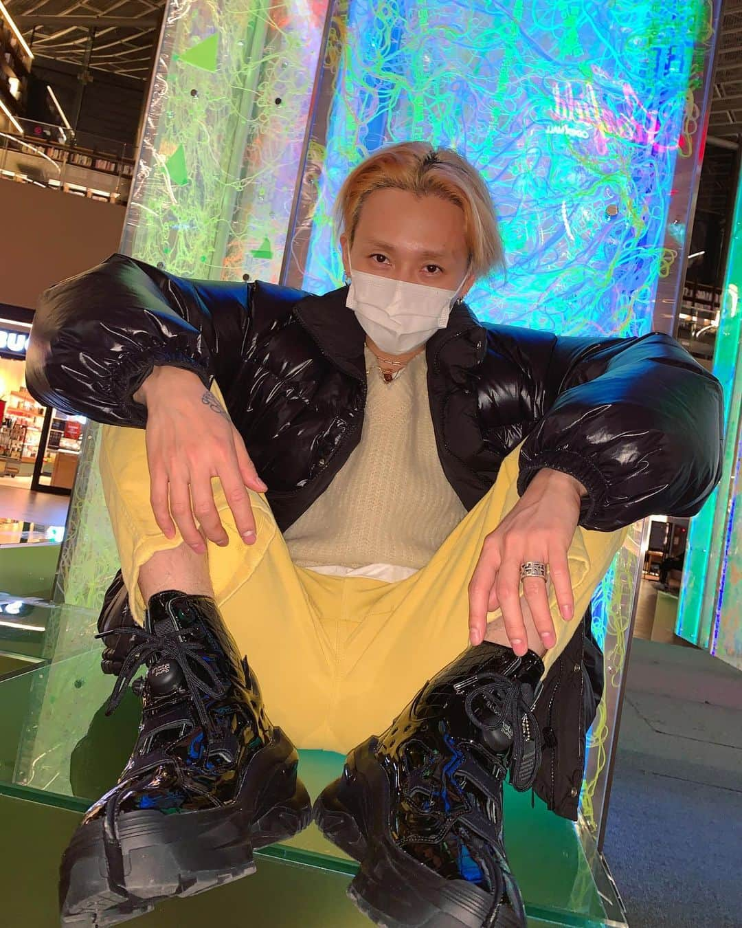 イドンさんのインスタグラム写真 - (イドンInstagram)11月21日 4時11分 - hyojong_1994