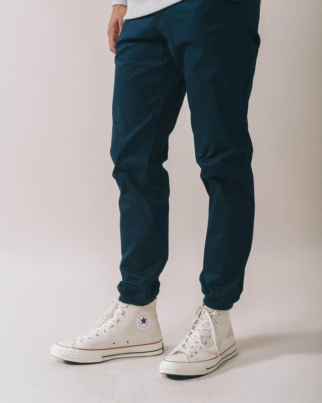 パブリッシュブランドのインスタグラム：「Today will be the last day for buy two joggers and receive one button-up free.  . . . . #publishbrand #todayfortomorrow #preblackfriday」