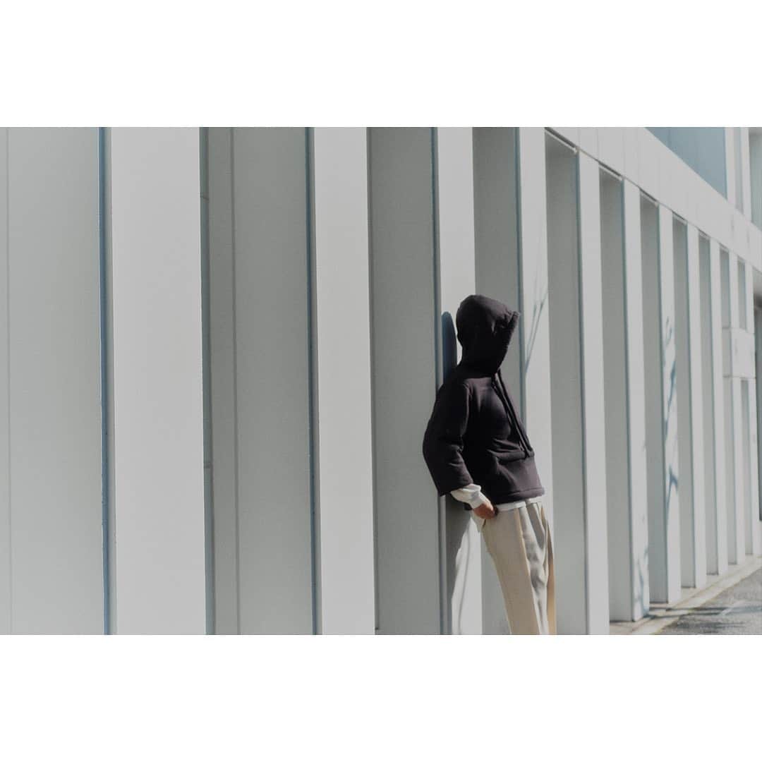 KUROのインスタグラム：「KURO 20aw collection #architecture #denim #pfw @ssense」