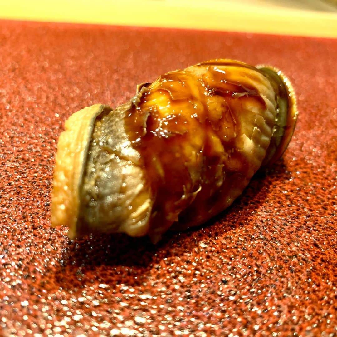 はなわさんのインスタグラム写真 - (はなわInstagram)「六本木のお寿司屋さん。  「鮨 西むら」  美味すぎた。」11月21日 15時28分 - naoki_hanawa
