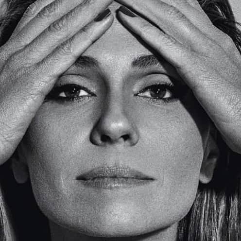 Giovanna Antonelliのインスタグラム：「'Seja uma boa pessoa mas não perca seu tempo provando isso!'」