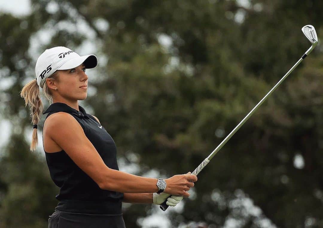 Sierra Brooksのインスタグラム：「⏰ for the weekend & some more birdies @pelicanlpga」