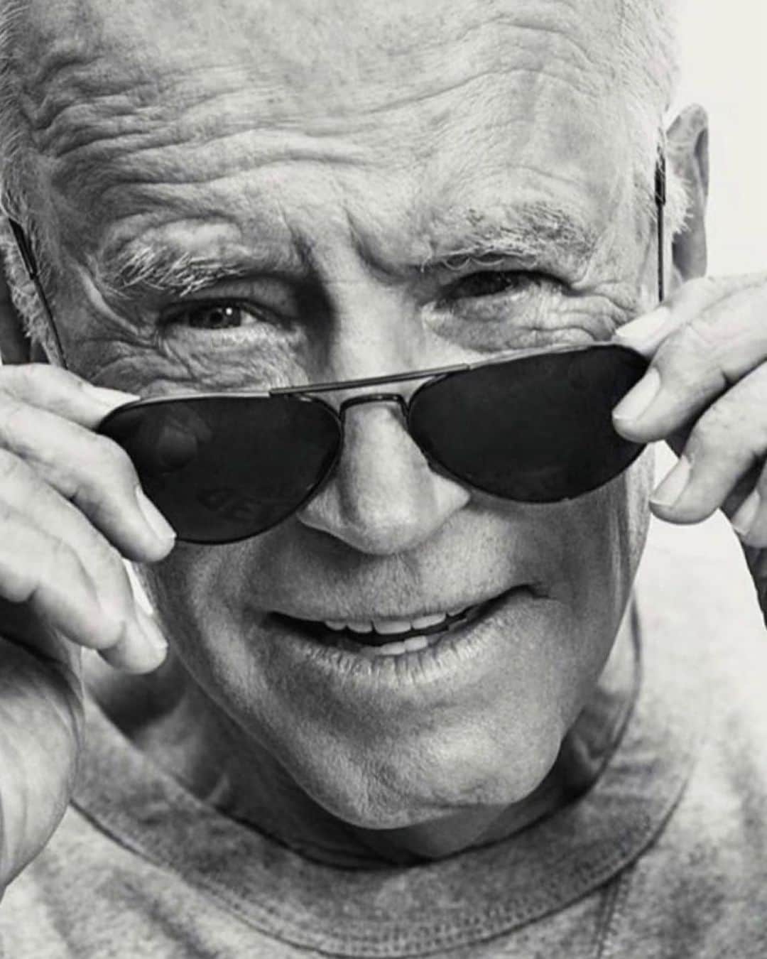 のインスタグラム：「Happy Birthday President Elect @joebiden 🇺🇸 📸: @mario_sorrenti」