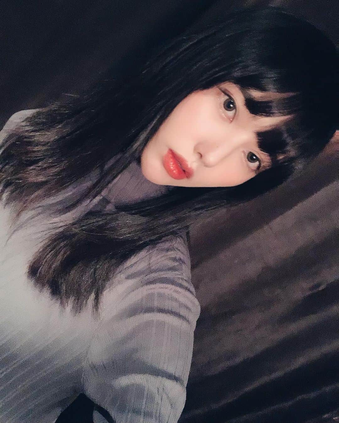 志崎樺音さんのインスタグラム写真 - (志崎樺音Instagram)「おはようございます そういえば昨日髪を切ってまいりました✂︎」11月21日 8時44分 - kshizaki_official