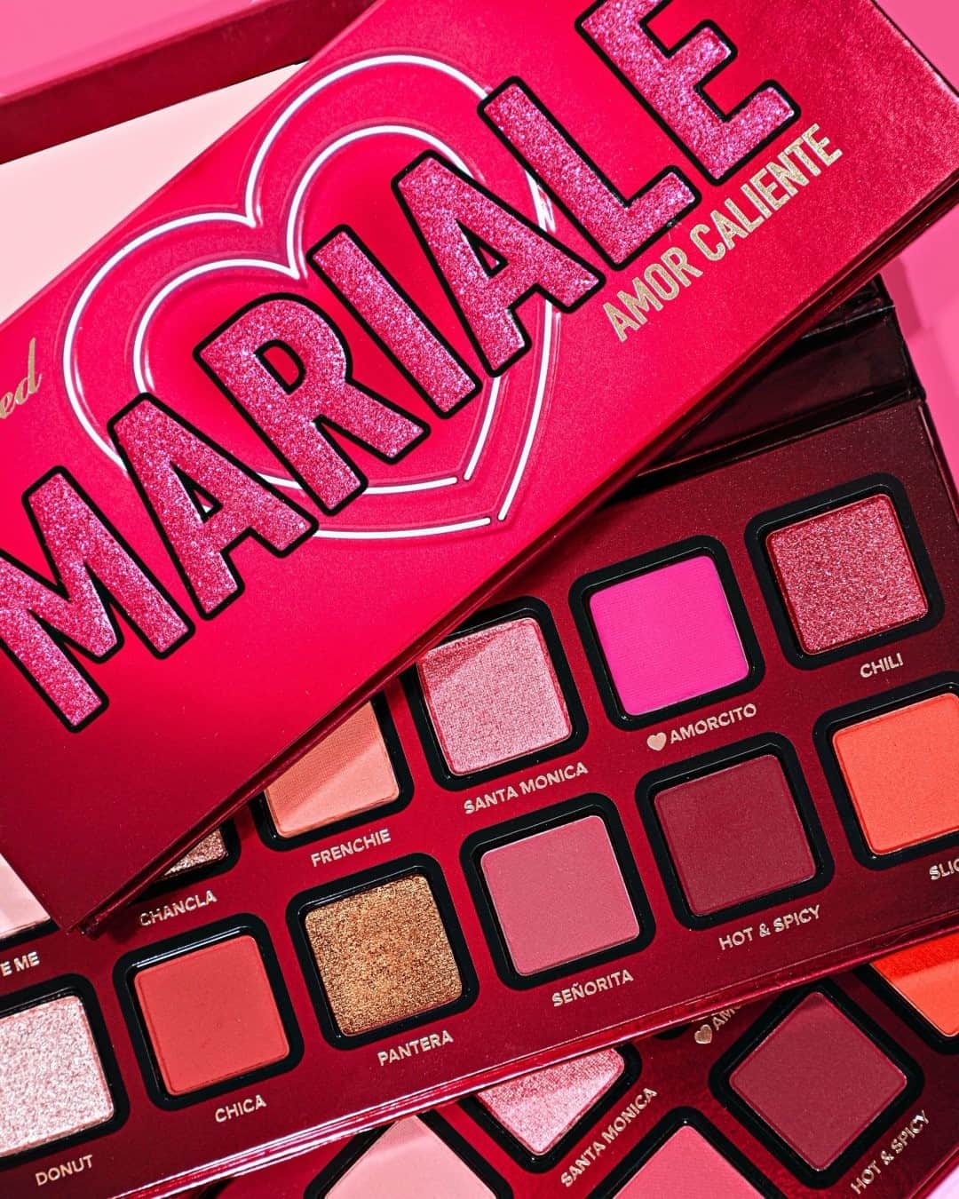 Too Facedのインスタグラム：「Pro Tip! ☝️Our @Mariale Amor Caliente Eye Shadow Palette includes a hot pink matte shade "Amorcito" that is perfect for creating a gorgeous cheek flush! 😍 #TooFacedxMariale #TooFaced」