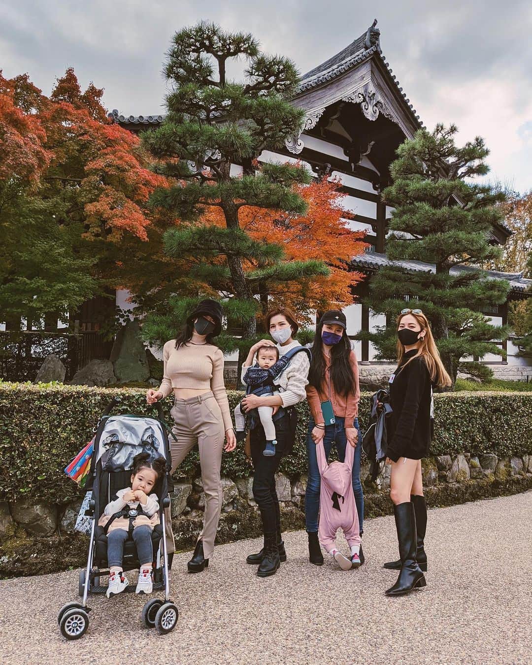 来夏のインスタグラム：「#❤️ またひとつ思い出ふえた💕 @tofukuji_zen_temple  #有難う #love #bff #京都 #kyoto #autumn #2020」