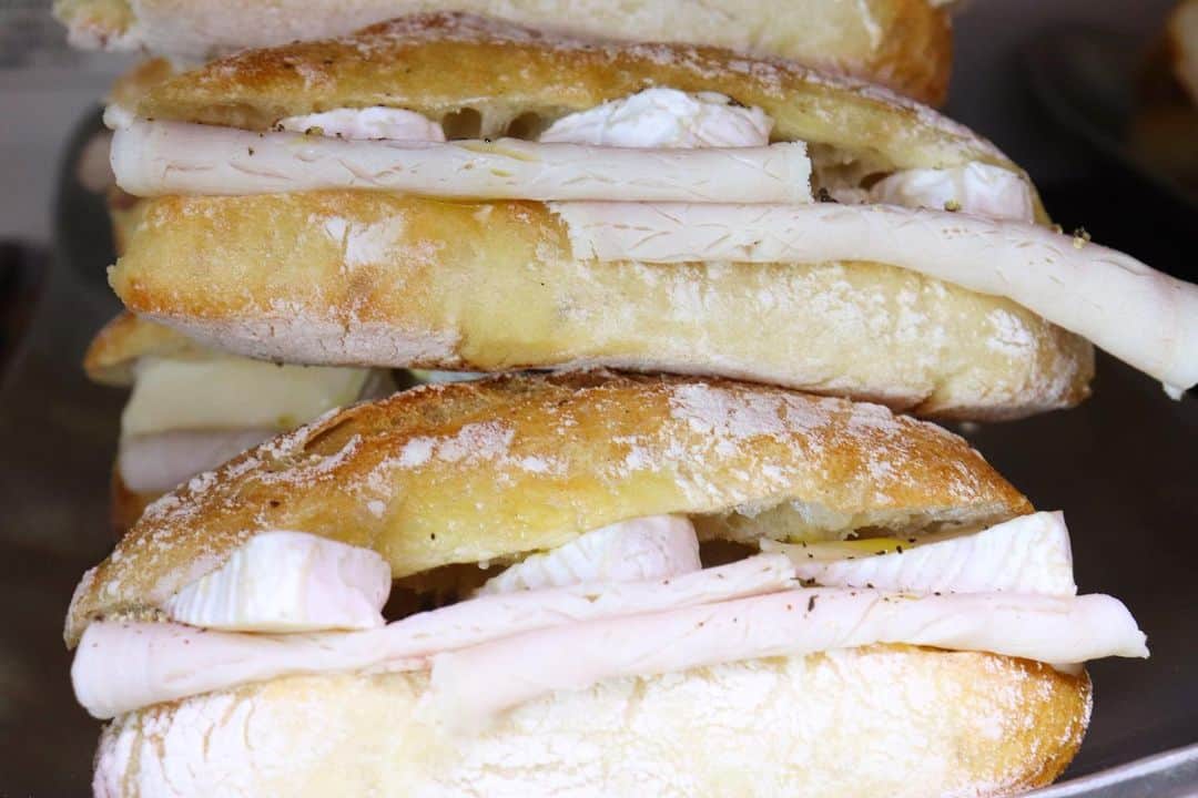 丘の上のパン屋 のグルメインスタ