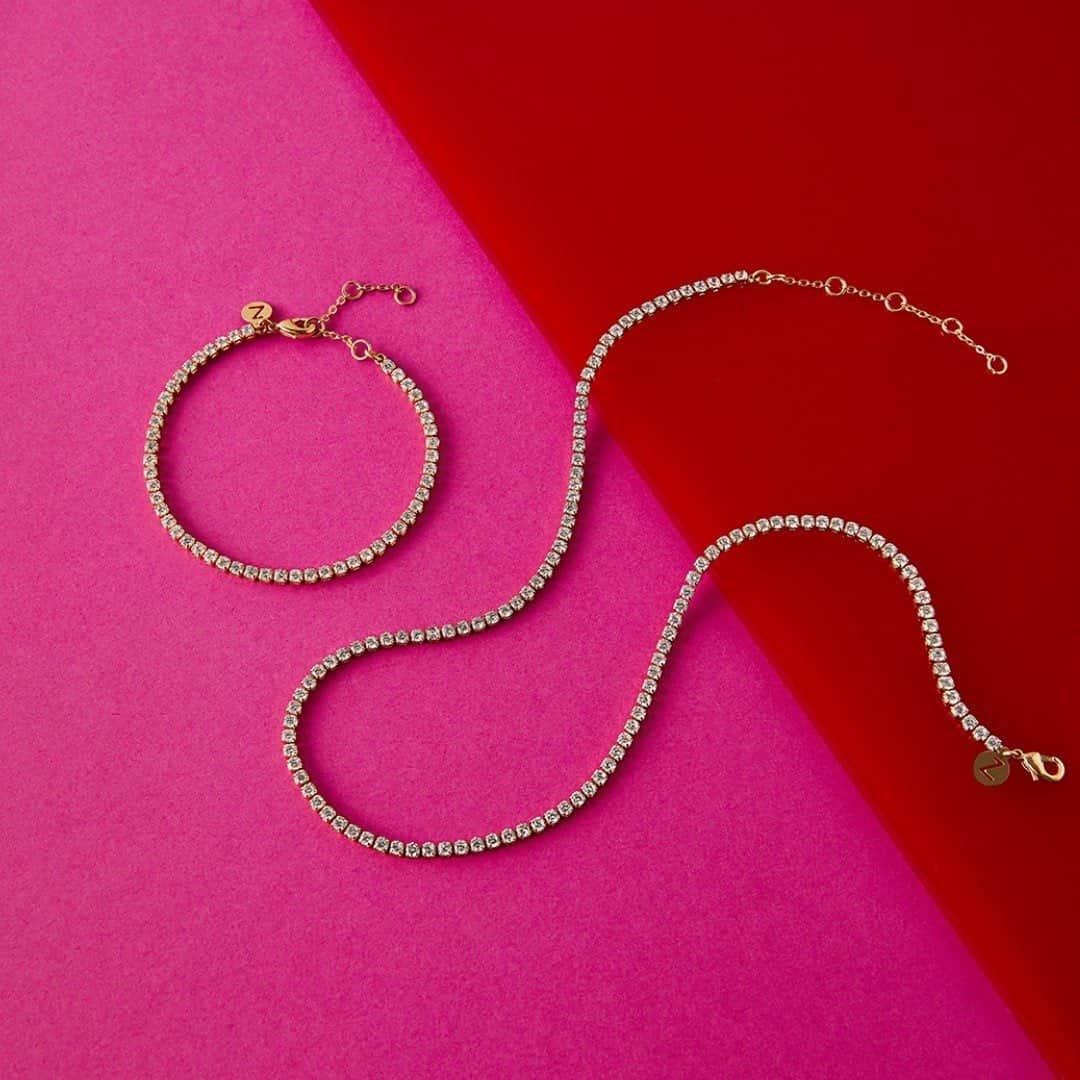 アクセサライズのインスタグラム：「Game, set, match 💕   50% off our crystal tennis bracelet & necklace - the perfect gift for them (or you) NOW £11 💥  Tap the link in our bio to shop  #Accessorize」