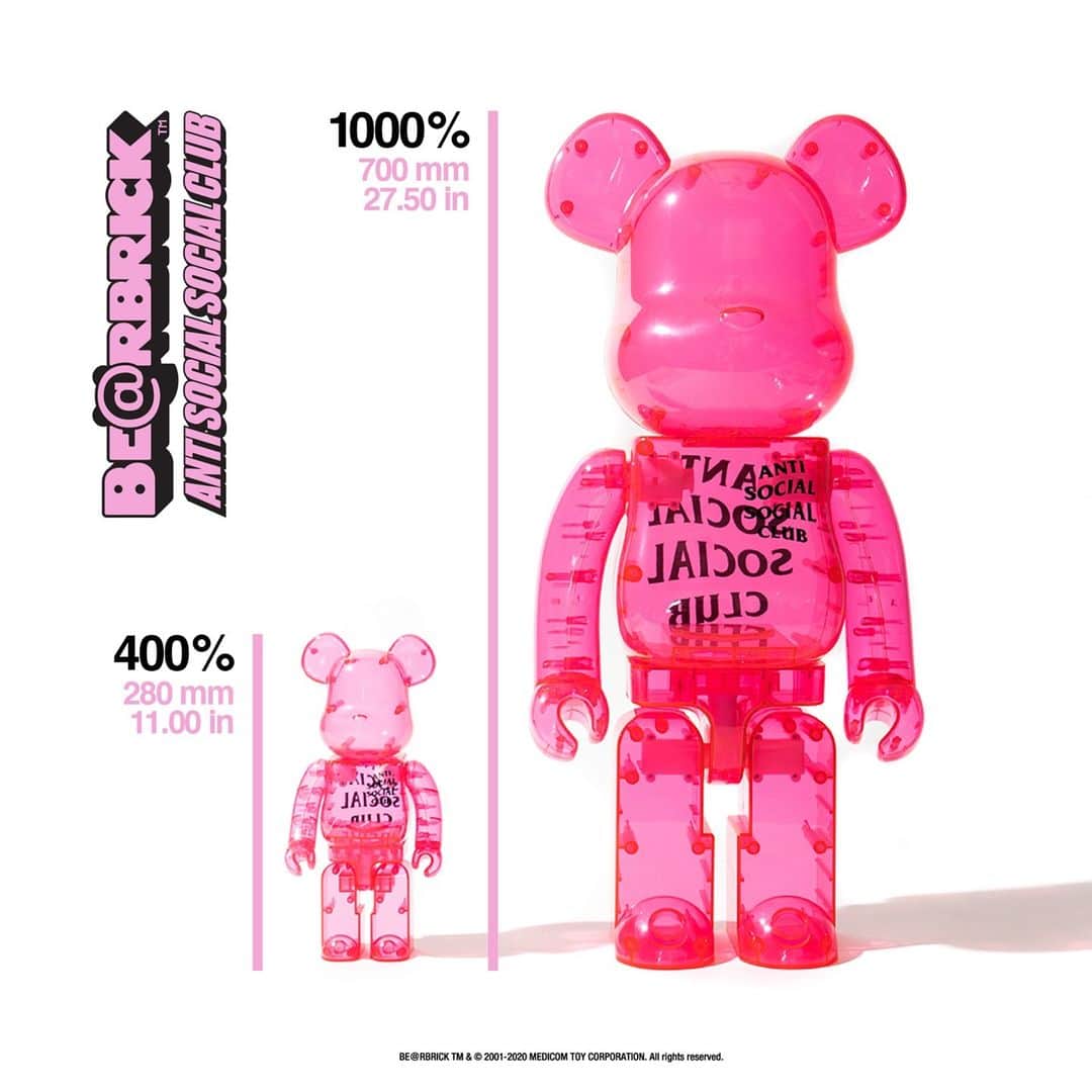 HYPEBEASTさんのインスタグラム写真 - (HYPEBEASTInstagram)「#hypeAF: @antisocialsocialclub is introducing the largest BE@BRICK collaboration with @medicom_toy to date. Offered in reasonable 400% and immense 1000%, the figures are executed in ASSC’s signature pink and emblazoned with its unmistakable branding on the front and the rear, partially visible through the translucent body. Expect the figure to launch November 21 at 11 AM EST only on Anti Social Social Club’s website.⁠ Photo: Anti Social Social Club」11月21日 10時35分 - hypebeast