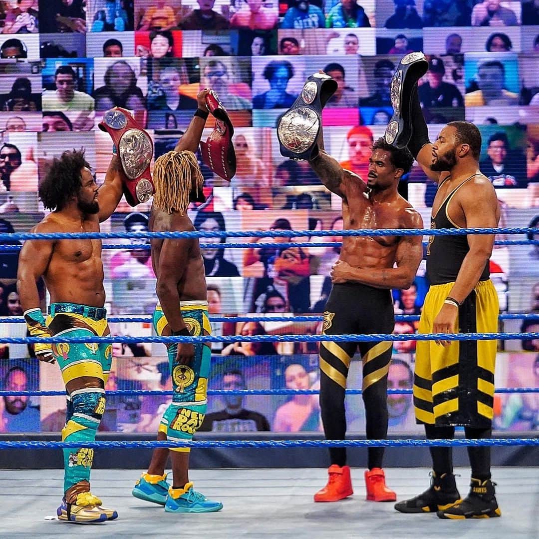 WWEさんのインスタグラム写真 - (WWEInstagram)「The #StreetProfits and #NewDay find a way to work together heading into their #SurvivorSeries match this Sunday on @wwenetwork!  #SmackDown」11月21日 10時41分 - wwe