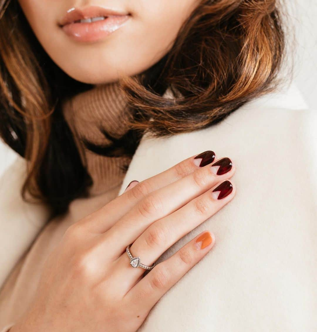 OPIさんのインスタグラム写真 - (OPIInstagram)「Nails that soothe and complement your #InnerSanctuary.  Shades: #ComplimentaryWine and #HaveYourPanettoneAndEatItToo  #ColorIsTheAnswer #OPIMuseOfMilan #OrangeNails #RedNails #NailArt #DIYNails #NailArtInspo #HolidayMani #NailTrends #HolidayNails #HolidayNailInspo #HolidayGlam #ThanksgivingNailInspo #NailsOnPoint #ThanksgivingMani #TrendyNails #2020NailTrends」11月21日 11時11分 - opi