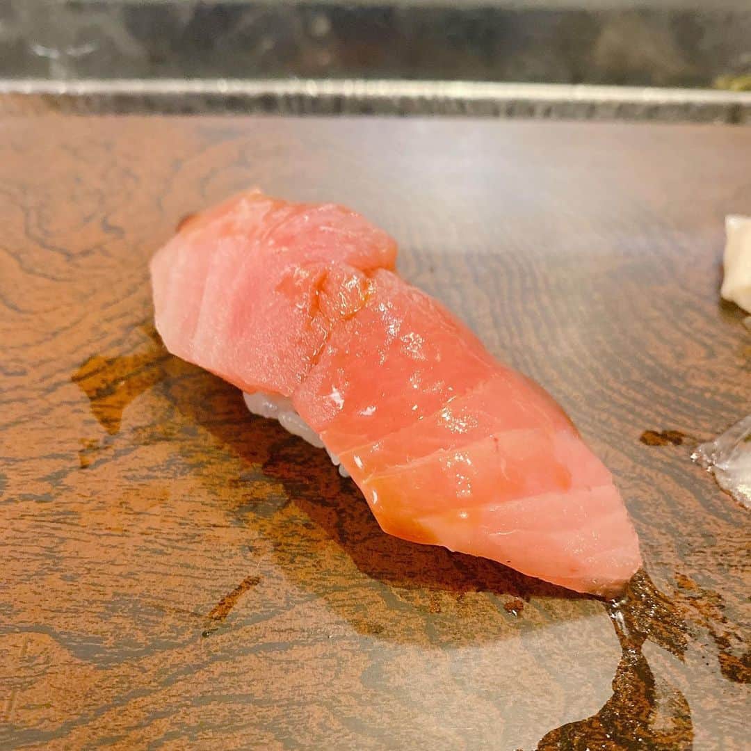 金巻ともこのグルメインスタ