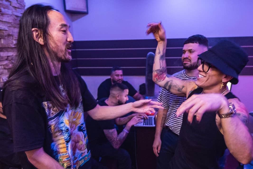 スティーヴ・アオキさんのインスタグラム写真 - (スティーヴ・アオキInstagram)「The @dimmakenfuego day one sessions 🔥🔥🔥🔥🔥🔥🔥」11月21日 11時56分 - steveaoki