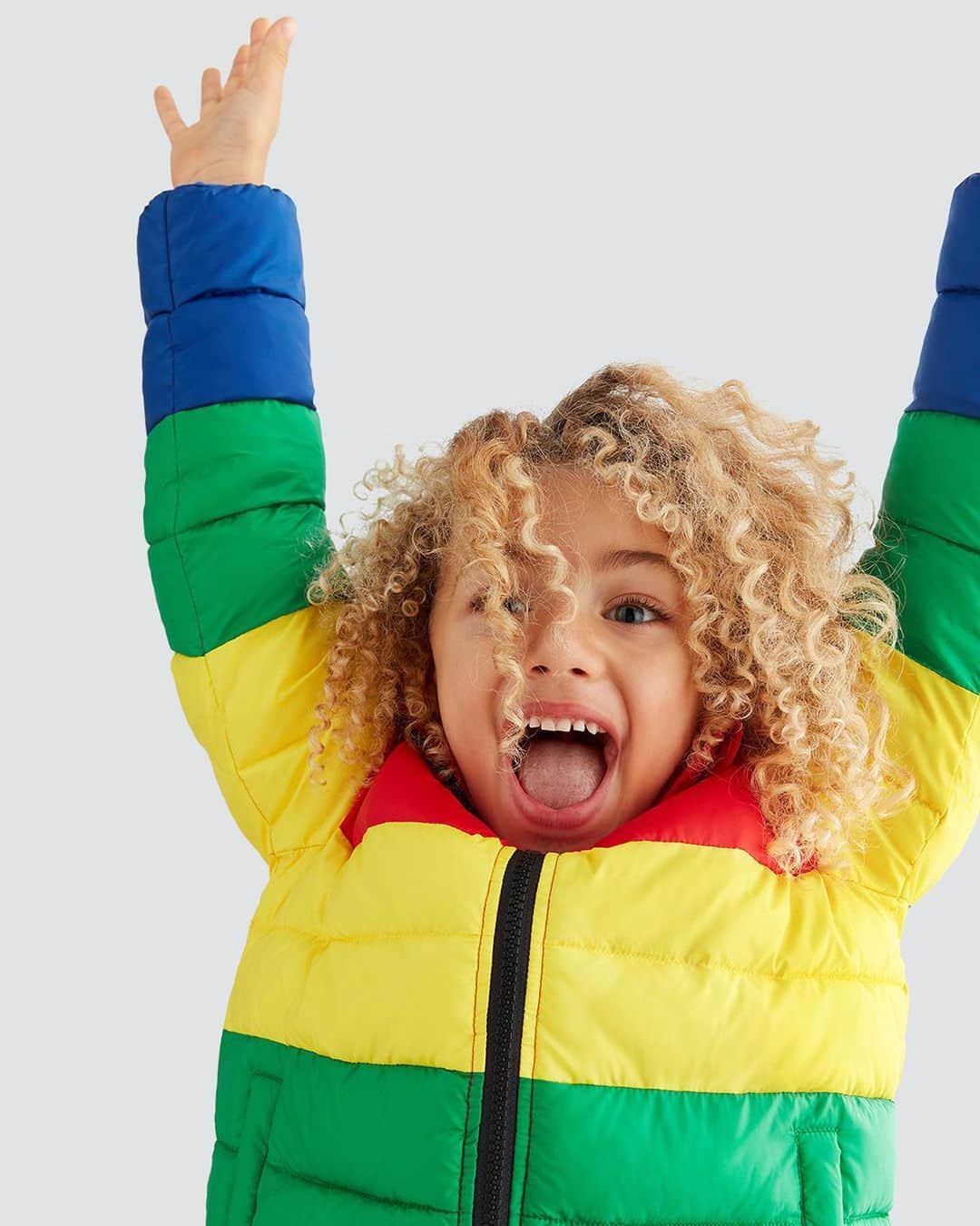 Nordstromさんのインスタグラム写真 - (NordstromInstagram)「Make it colorful with our just-launched assortment of Nordstrom Made puffers for the whole family. All bright and cheery, all under $50. Shop now at the link in bio. #MakeMerry #stayNspired」11月21日 12時15分 - nordstrom