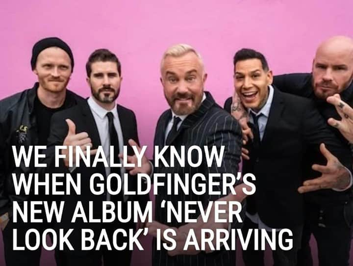 Alternative Pressさんのインスタグラム写真 - (Alternative PressInstagram)「It looks like @goldfingermusic fans won’t be waiting much longer to hear their first full-length album in three years ‘Never Look Back’ ⁠ LINK IN BIO⁠ .⁠ .⁠ .⁠ #goldfinger #goldfingermusic #goldfingernewmusic #altpress #alternativepress」11月21日 13時01分 - altpress