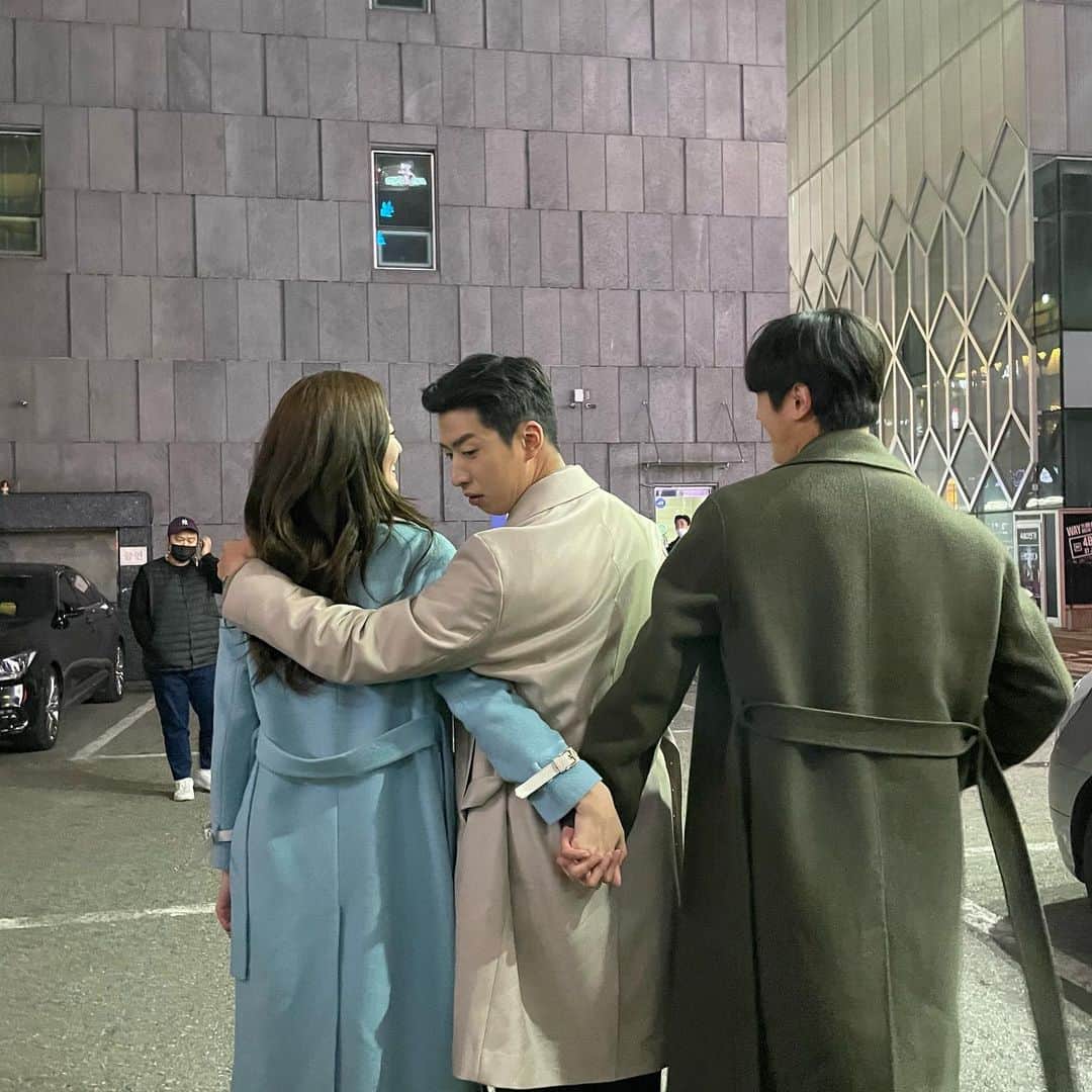 ステファニー・リーさんのインスタグラム写真 - (ステファニー・リーInstagram)「철산 사하 용산 삼각관계? 😆」11月21日 14時10分 - stephanielee199
