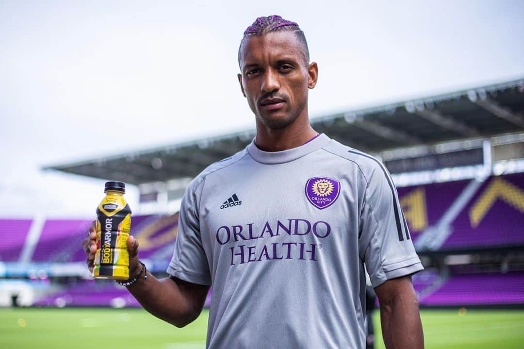 ナニさんのインスタグラム写真 - (ナニInstagram)「Ready to do some damage and @DrinkBODYARMOR」11月22日 0時00分 - luisnani