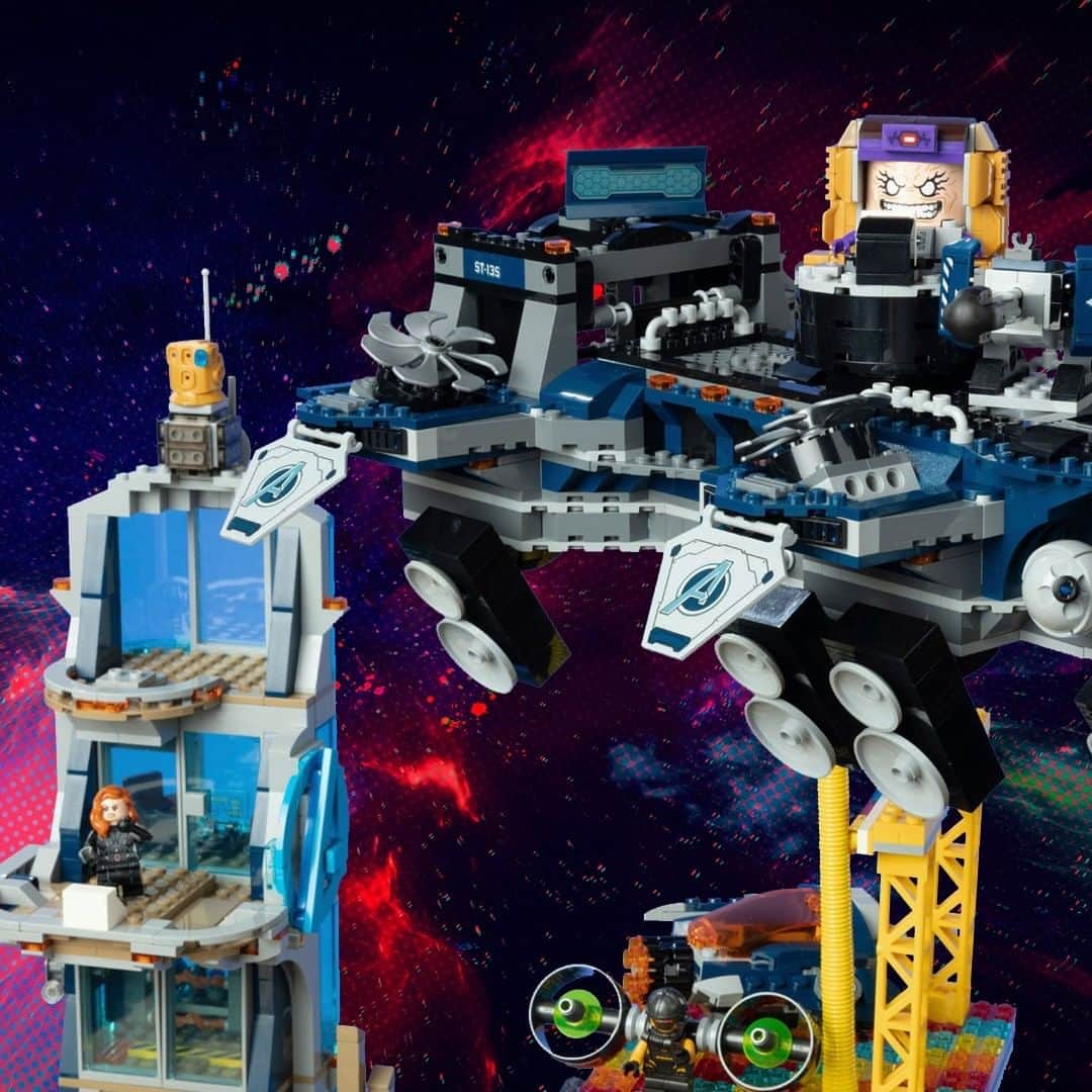 LEGOさんのインスタグラム写真 - (LEGOInstagram)「Welcome to Studio @marvel, where heroic creativity and fun come together! #LEGOMarvel」11月22日 0時00分 - lego